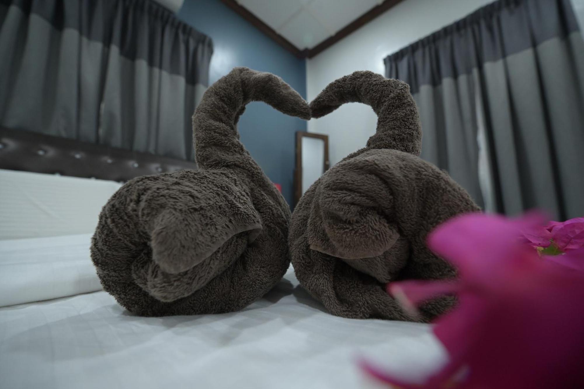 Kesedar Hotel Travel & Tours Sdn Bhd Гуа-Мусанг Экстерьер фото